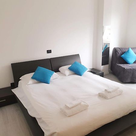 J&M House -Fronte Ospedale- Incluso Netflix E Disney Plus Удине Экстерьер фото